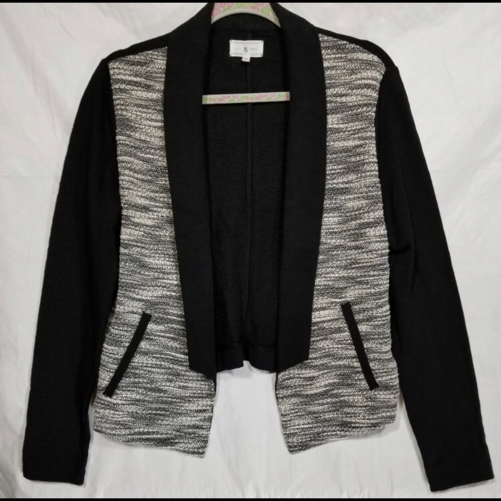 Lou & Grey Black & White Open Cardigan Jacket